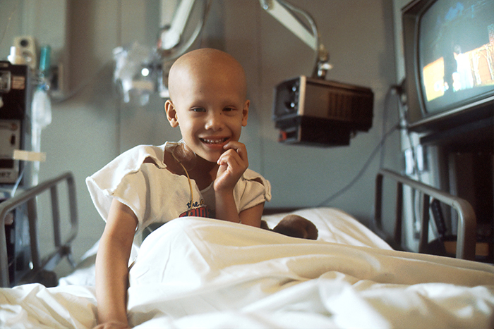 Asociatia Lumea Faptelor Bune - Copii Bolnavi de cancer